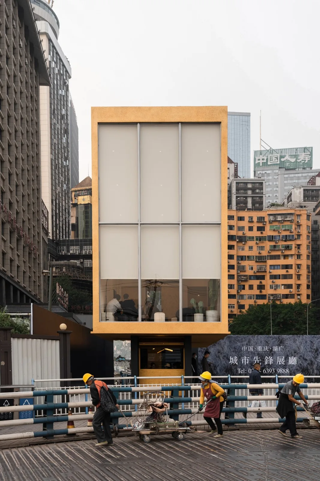 BIM建筑|重庆湖广·城市先锋展厅 / 素造建筑