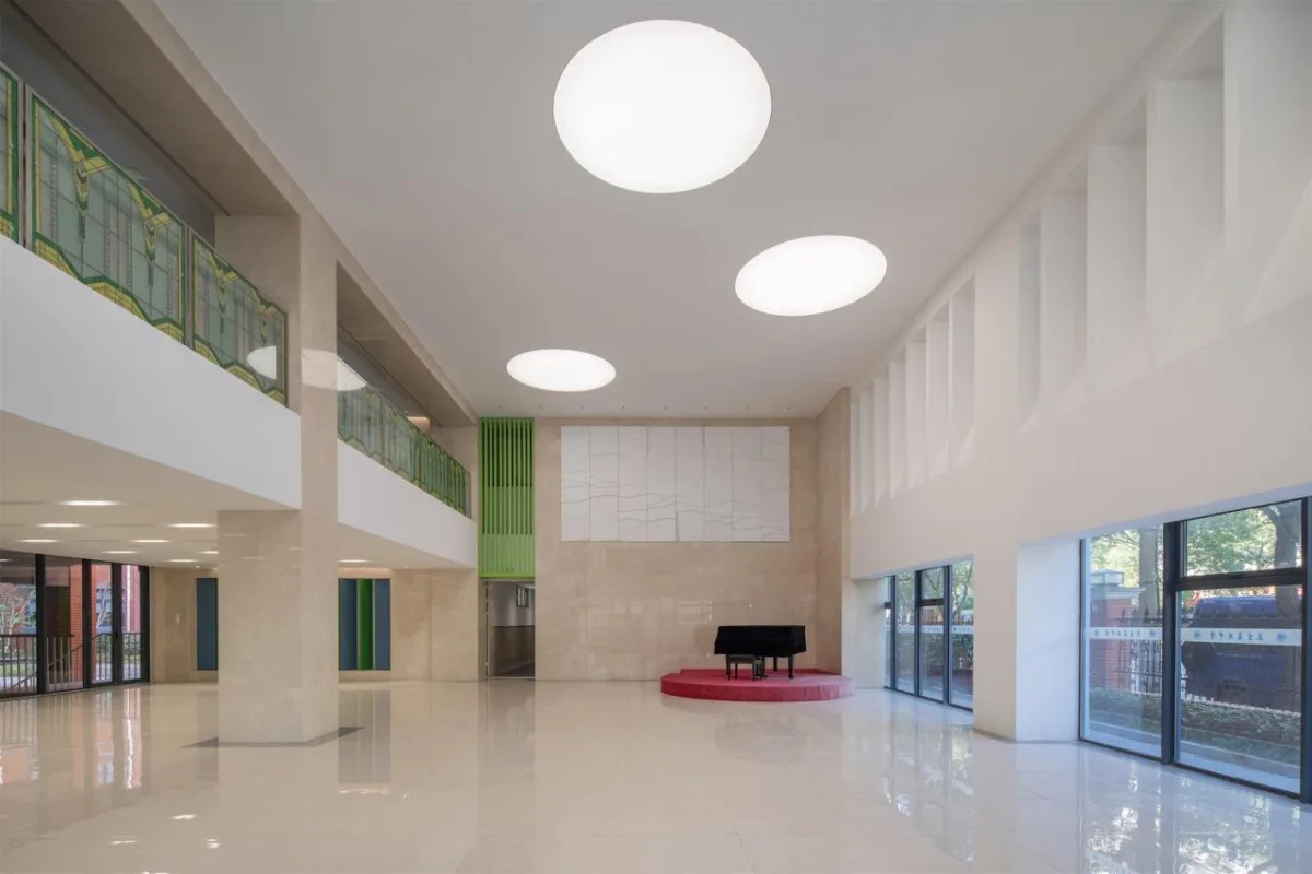BIM建筑|兰生复旦中学国和路校区改扩建项目 / 上海华都建筑规划设计有限公司