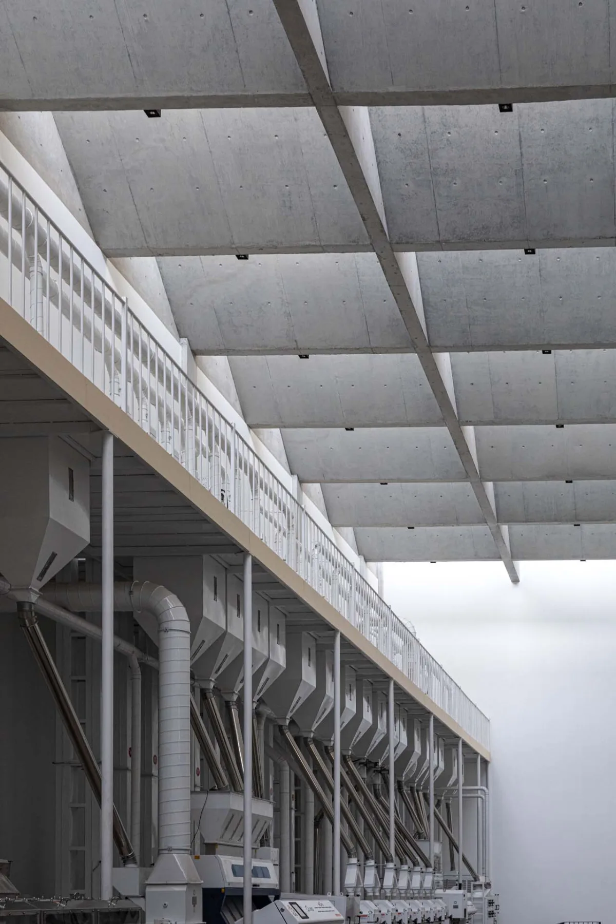 BIM建筑|宁武燕麦工厂 / 卓汉苏文建筑事务所