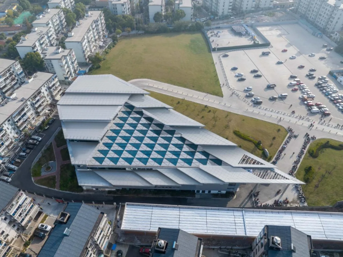 BIM建筑|刘潭市集 / 米丈建筑