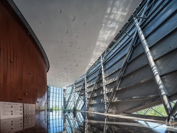 BIM建筑|帆状造型的郑州大剧院建成