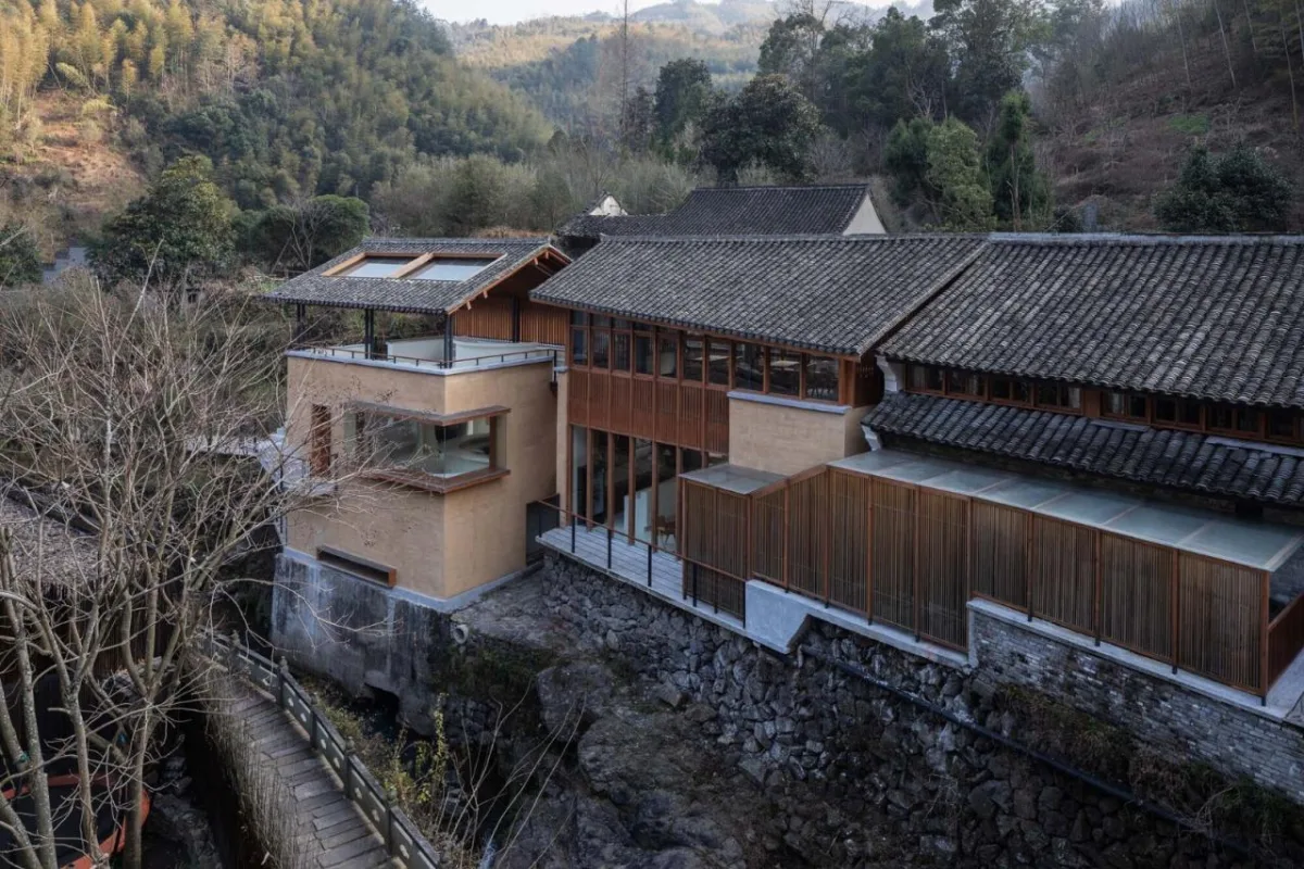 BIM建筑|奉化栖霞坑发电站改造的溪边餐厅 / 尌林建筑设计事务所