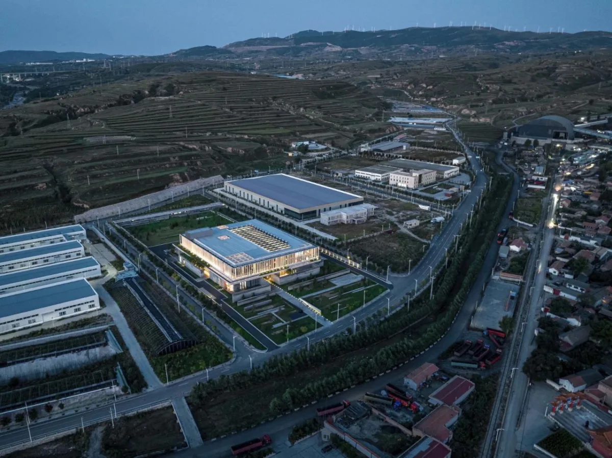 BIM建筑|宁武燕麦工厂 / 卓汉苏文建筑事务所