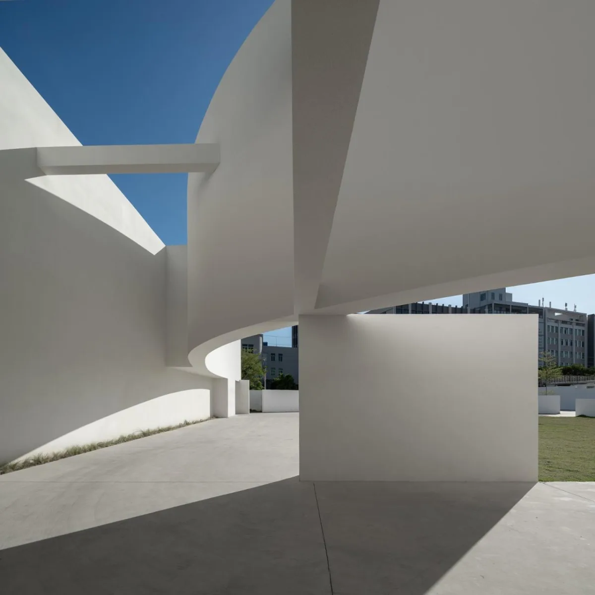 BIM建筑|回艺术中心：潮汕村落里的艺术涅槃 / AD艾克建筑