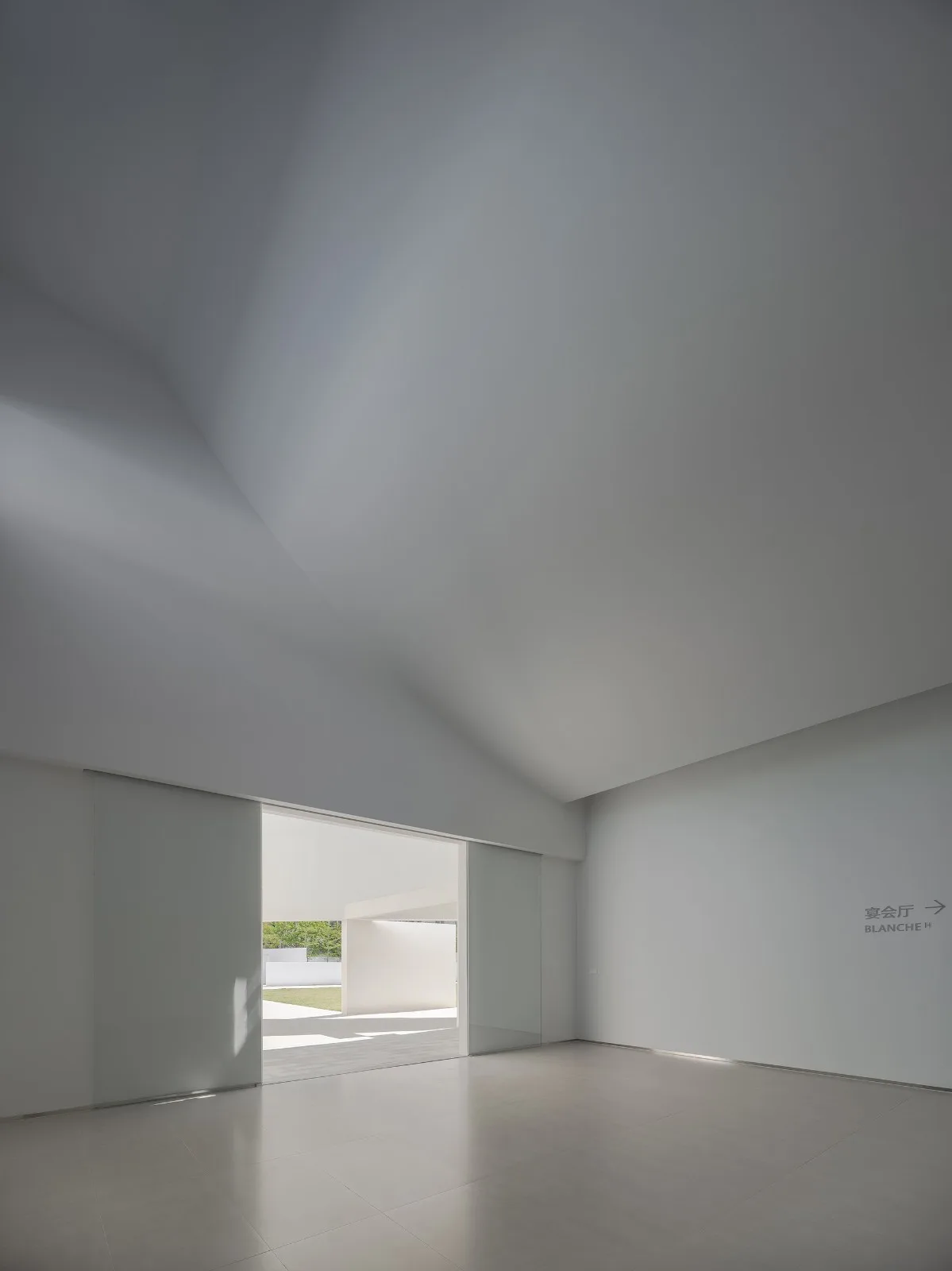 BIM建筑|回艺术中心：潮汕村落里的艺术涅槃 / AD艾克建筑