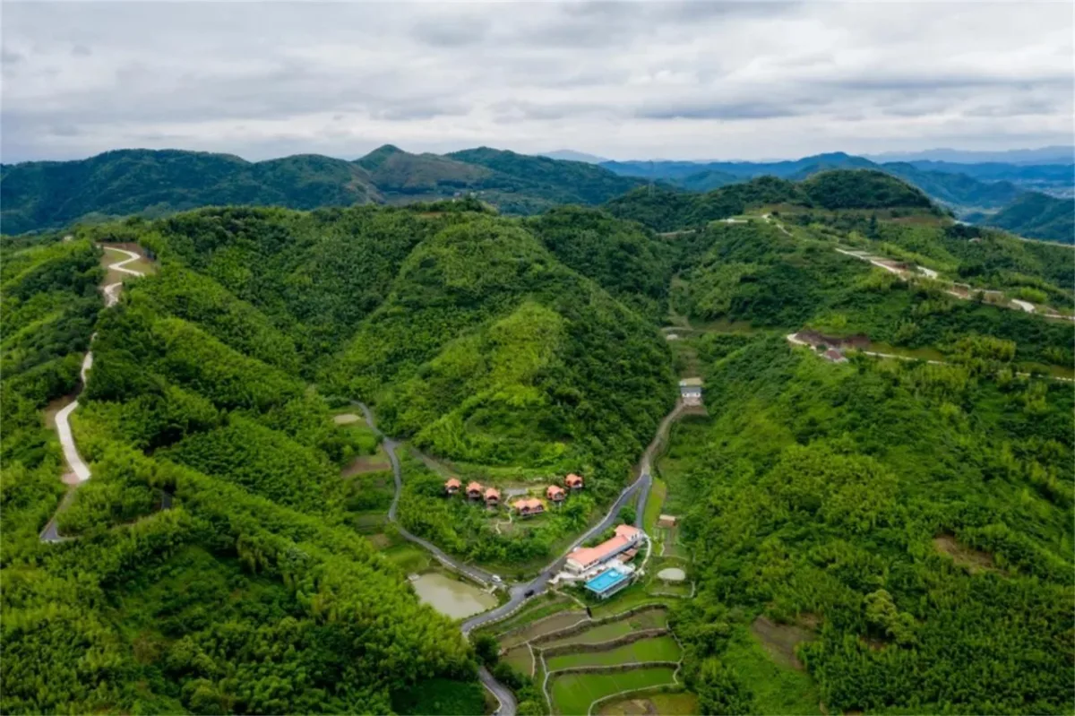 BIM建筑|群山绵延中的山谷小墅：尧珈·养心墅 / 上海尧舜建筑设计有限公司
