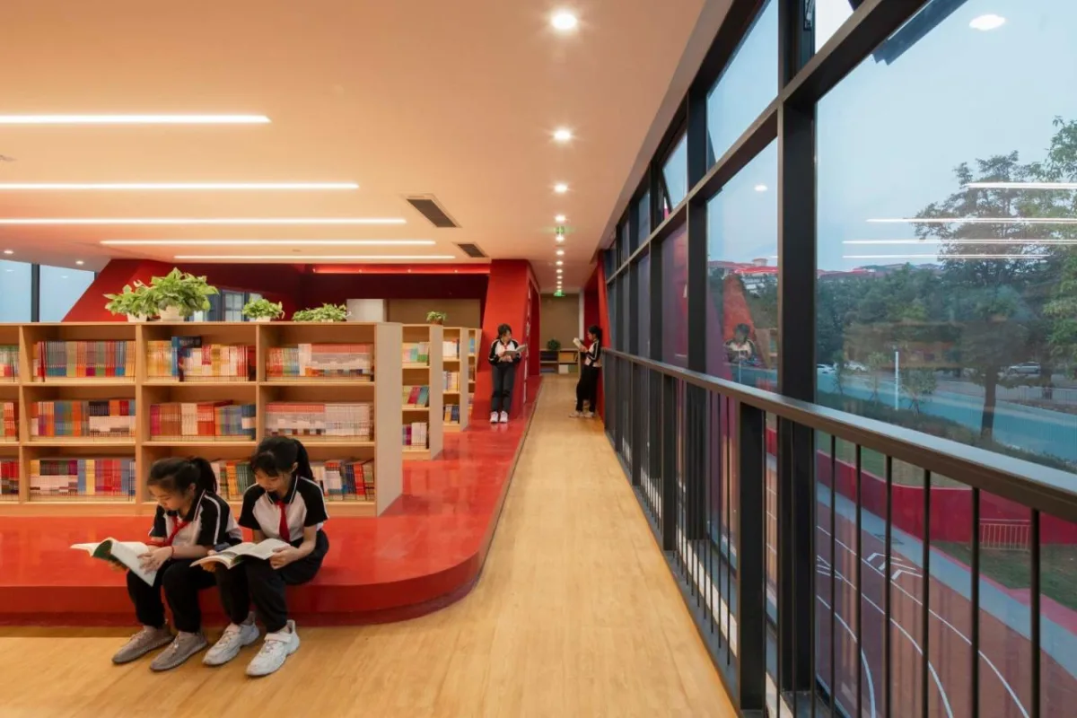 BIM建筑|龙江外国语学校附属小学改造（旺岗小学） / 竖梁社建筑