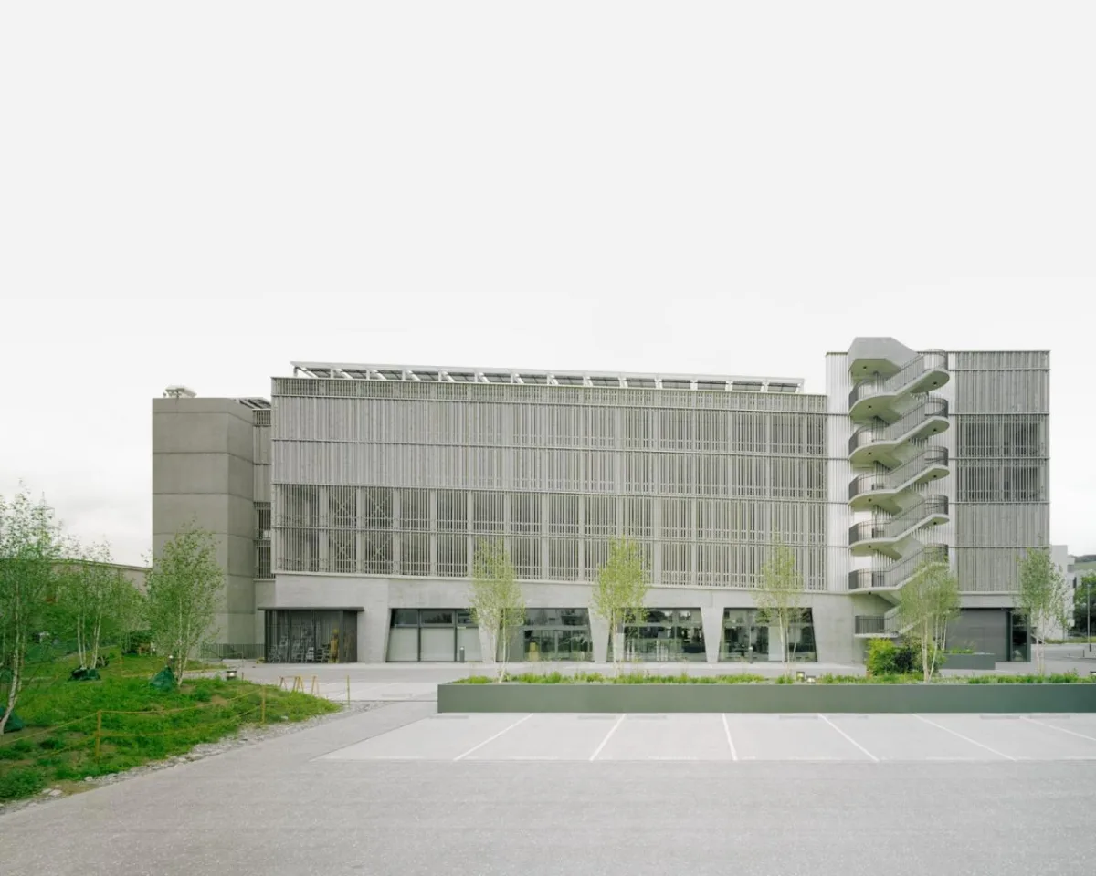 BIM建筑|精密控制，MHZN 瑞士楚格北站移动枢纽 / Hosoya Schaefer Architects