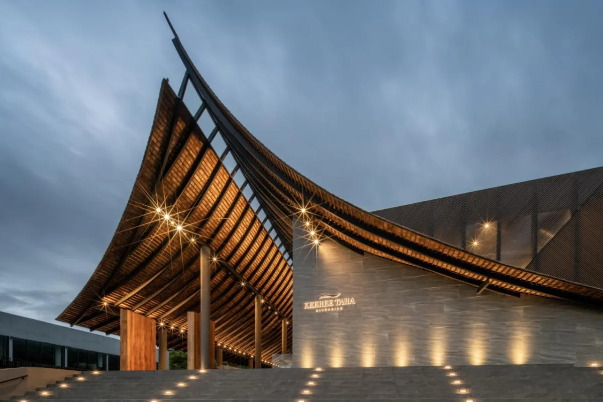 BIM建筑|超大规模泰式餐厅 Keereetara / IDIN Architects