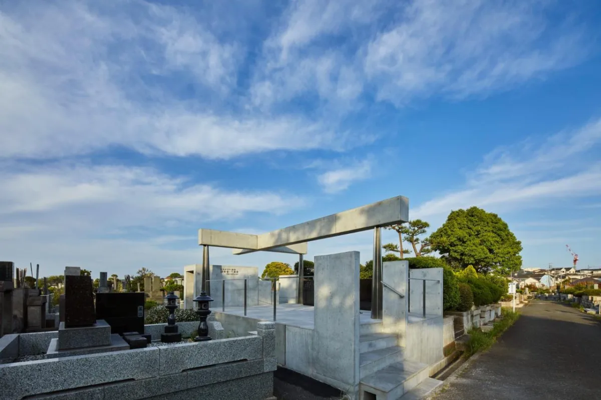 BIM建筑|镰仓雪下教堂墓地 / 保坂猛建筑都市设计事务所
