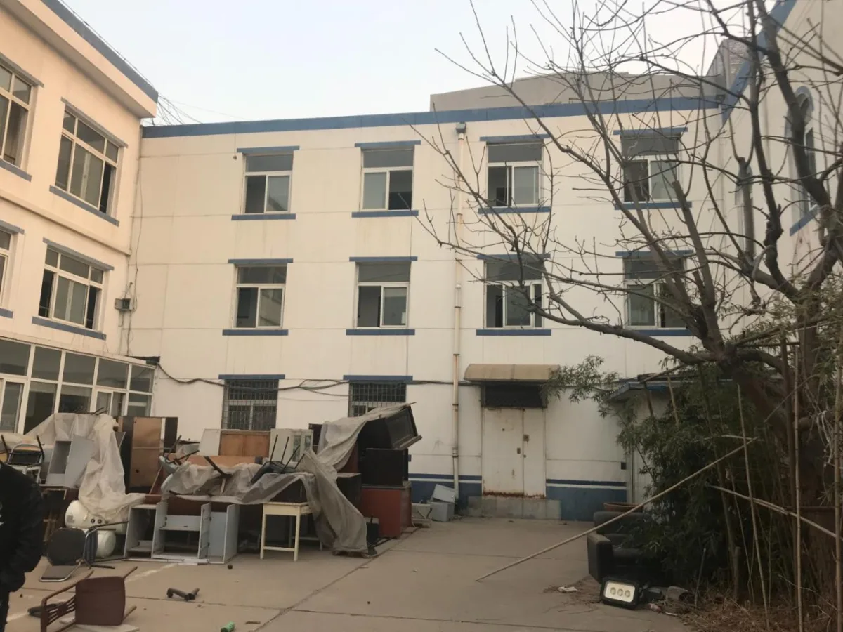 BIM建筑|钛媒体“折叠公园”，北京团河派出所旧址改造 / 靠近设计
