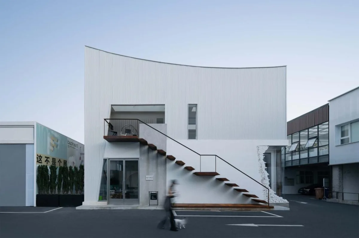 BIM建筑|Flop艺术空间 / 房子和诗建筑事务所