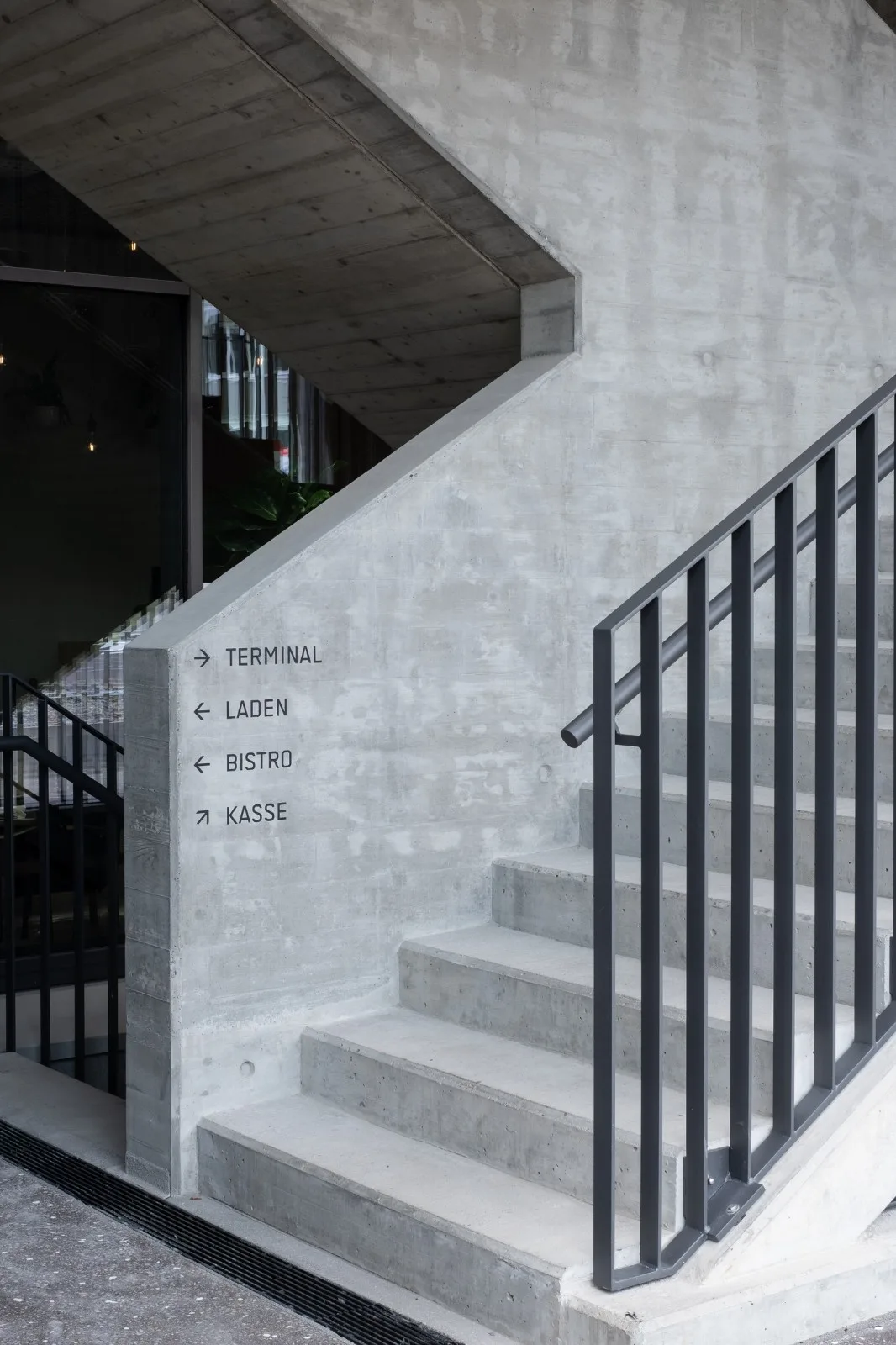 BIM建筑|精密控制，MHZN 瑞士楚格北站移动枢纽 / Hosoya Schaefer Architects