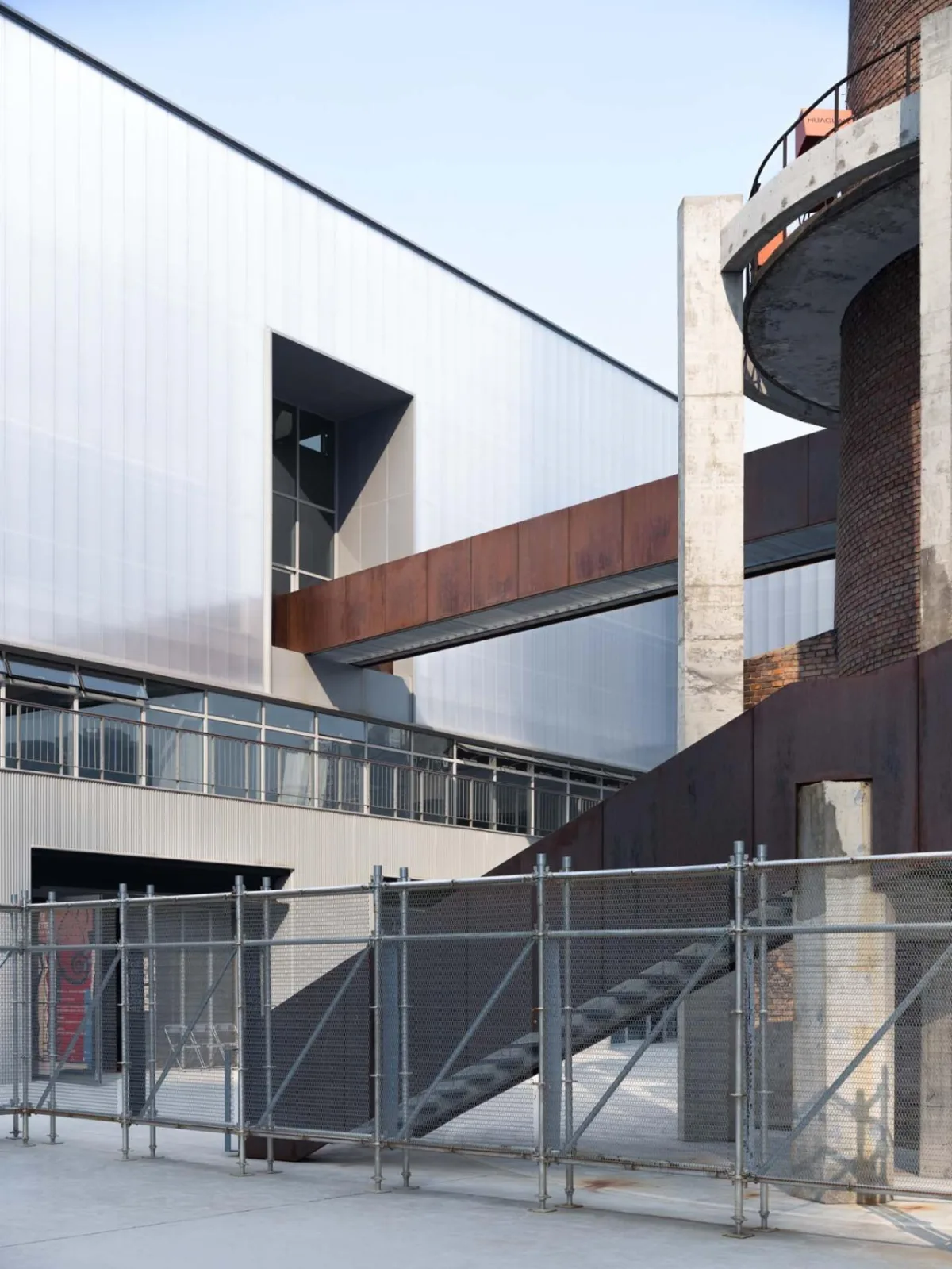 BIM建筑|山灰艺术社区，西安石油大学生活区锅炉房改造 / 日常建造