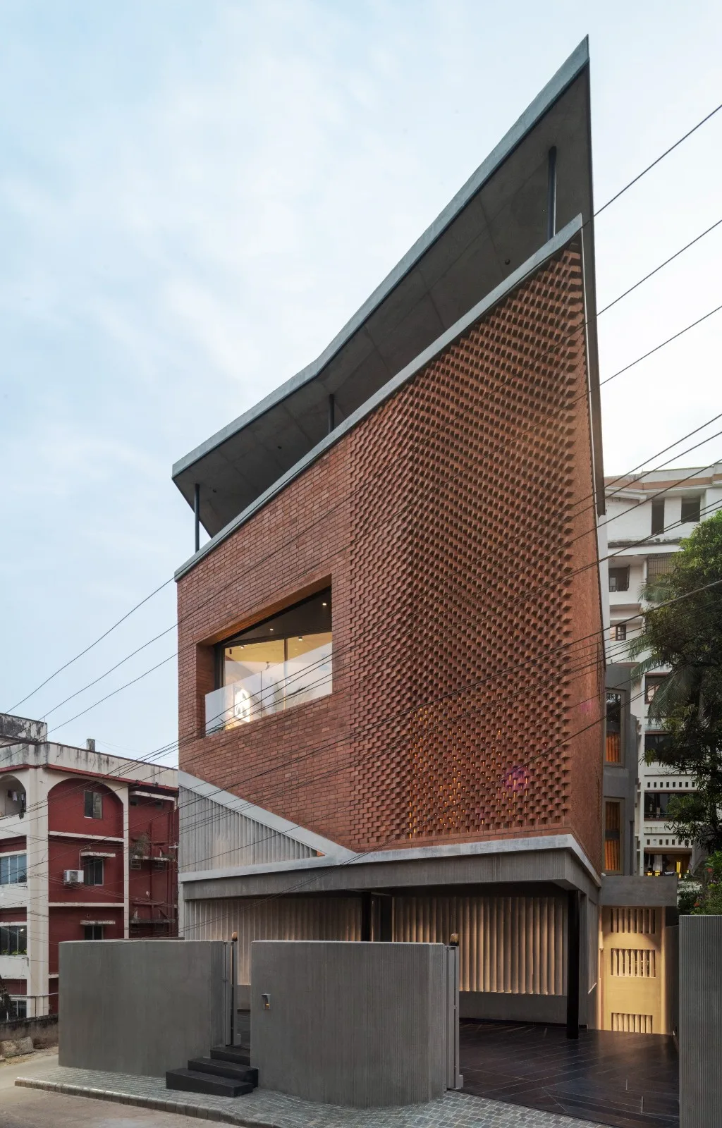 BIM建筑|红砖小筑 / The Purple Ink Studio
