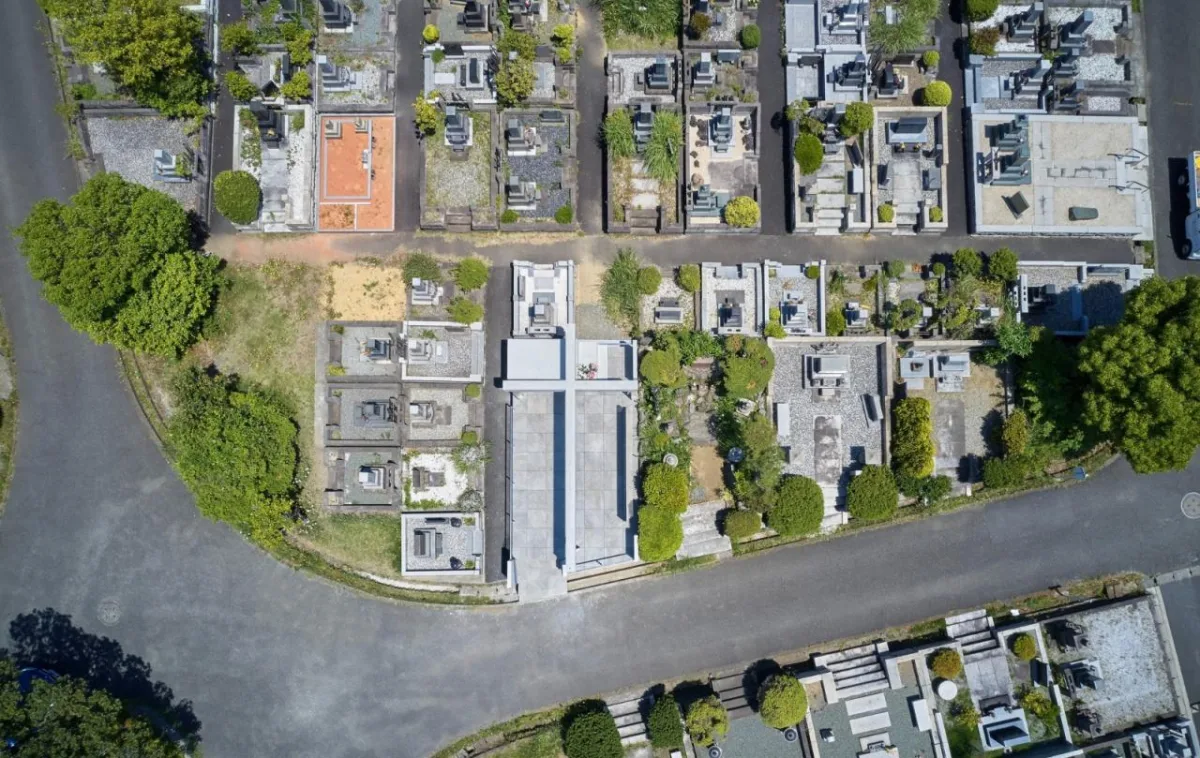 BIM建筑|镰仓雪下教堂墓地 / 保坂猛建筑都市设计事务所