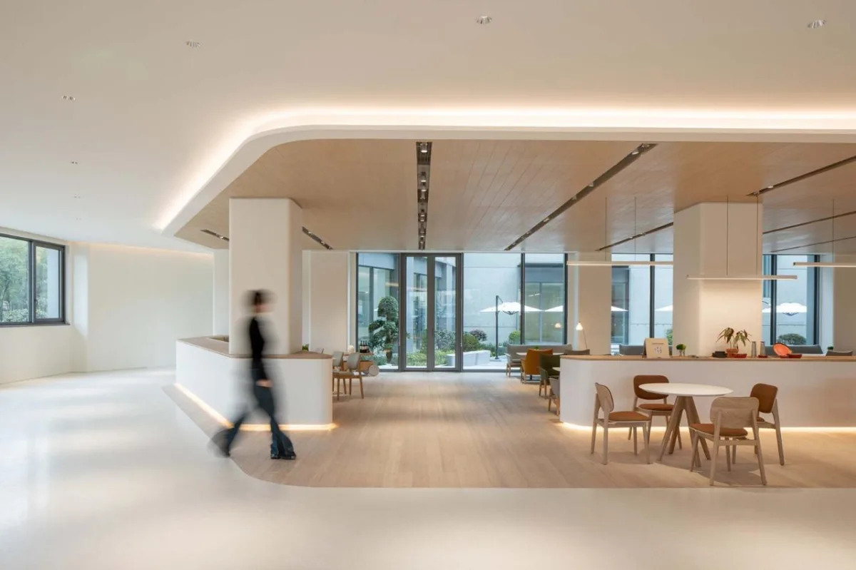 BIM建筑|蔚来交付中心 / Kokaistudios