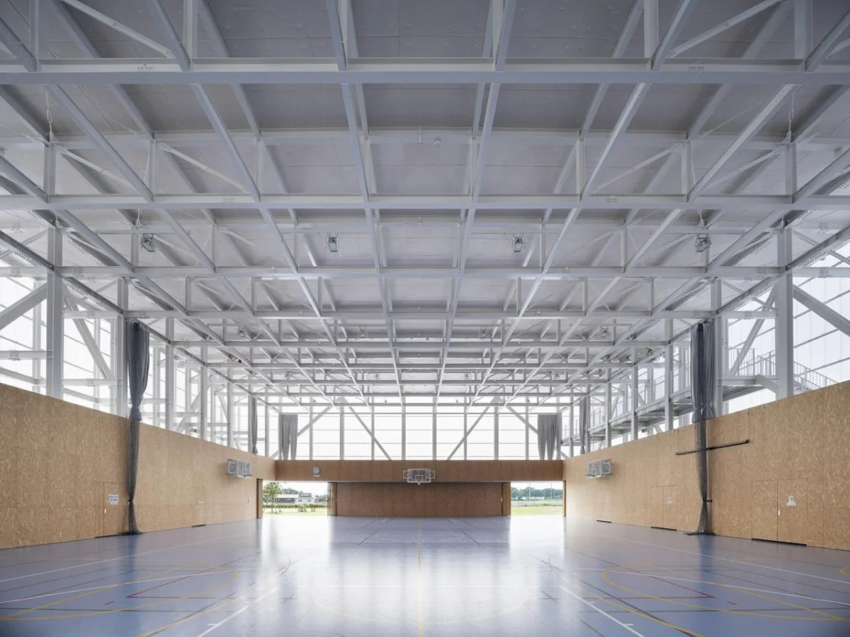 BIM建筑|组团式校园，广岛叡智学院 / CAn