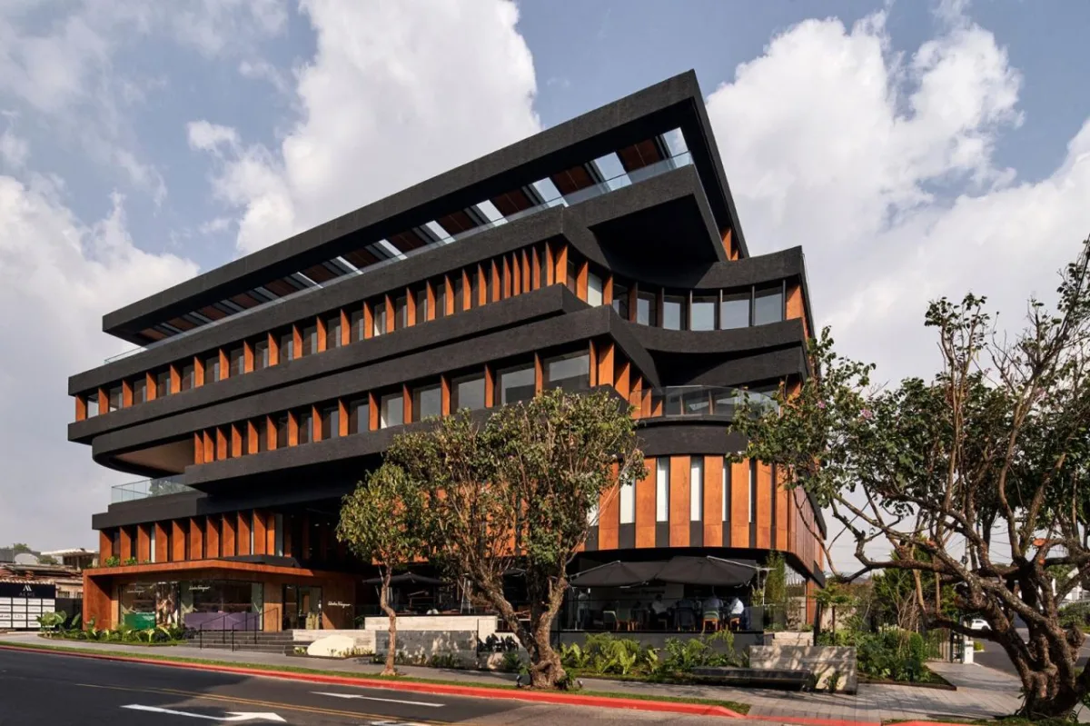 BIM建筑|AEME商业大楼 / Paz Arquitectura