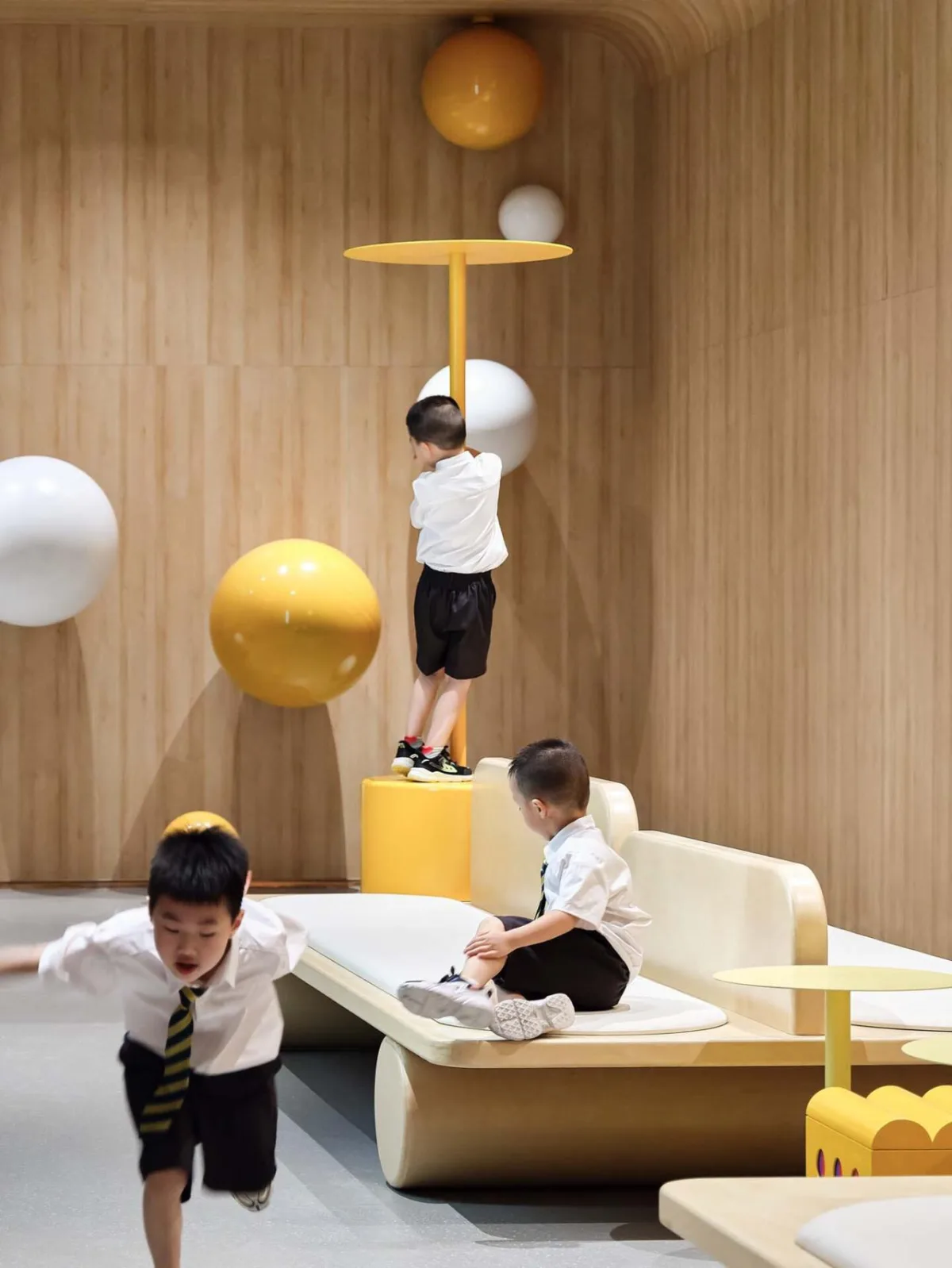 BIM建筑|金昌蒙德斐尔.幼儿园 / 零壹城市建筑事务所