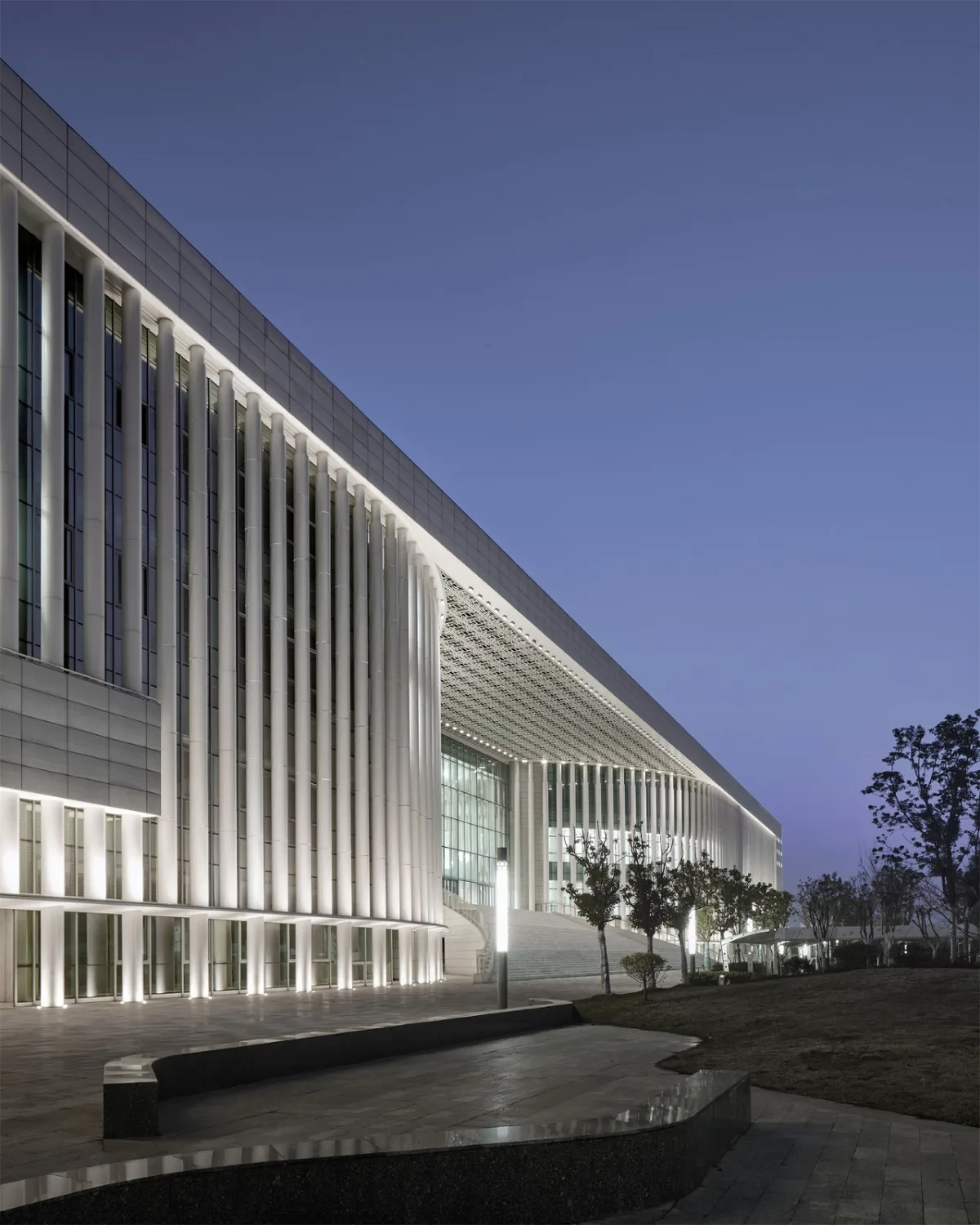 BIM建筑|肥东县大剧院文化馆 / 上海华都建筑规划设计有限公司