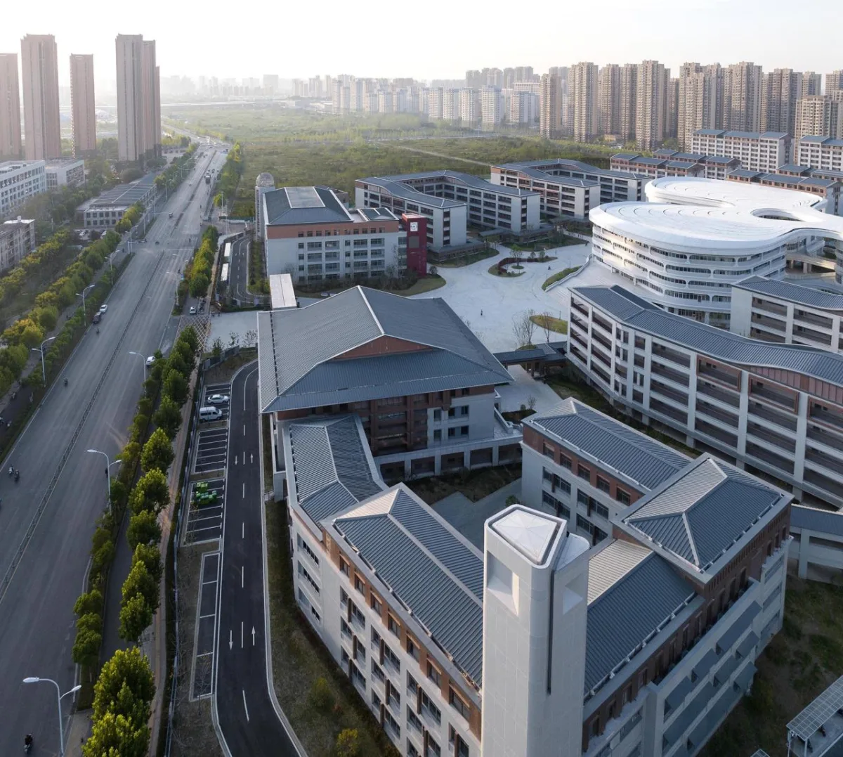 BIM建筑|百廿相遇星辰瑶海——合肥一中东校区 / 浙江大学建筑设计研究院