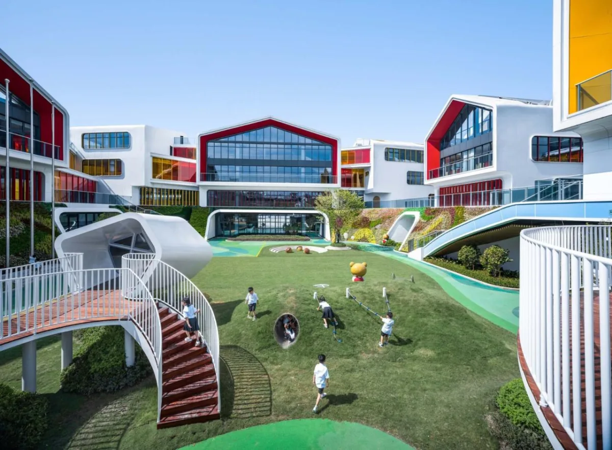 BIM建筑|金昌蒙德斐尔.幼儿园 / 零壹城市建筑事务所