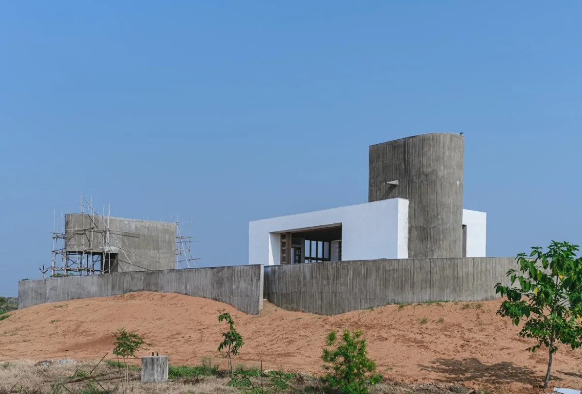 BIM建筑|围合之家 / Design Ni Dukaan