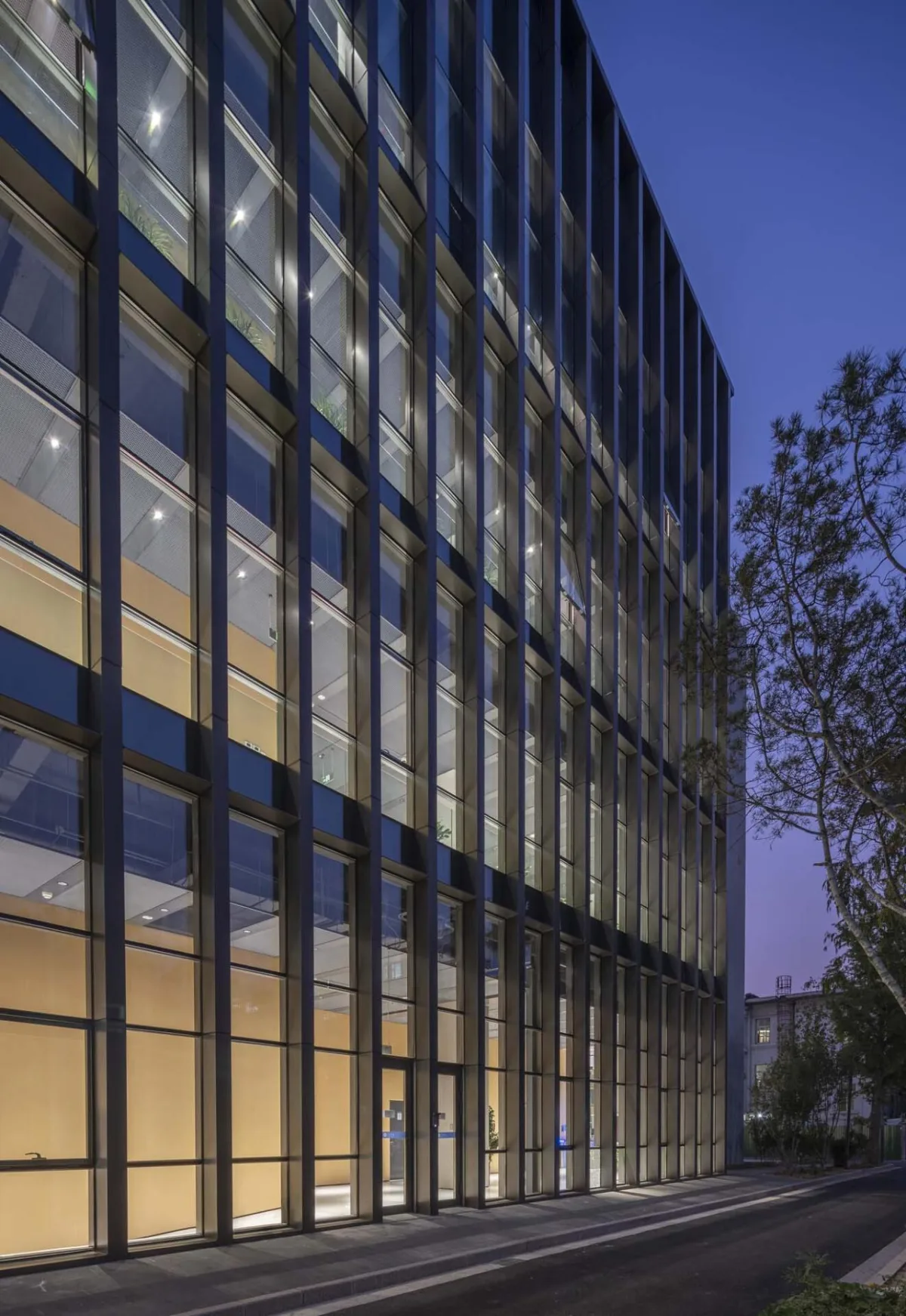 BIM建筑|北京航星园旧厂房改造 / 北京超城建筑设计