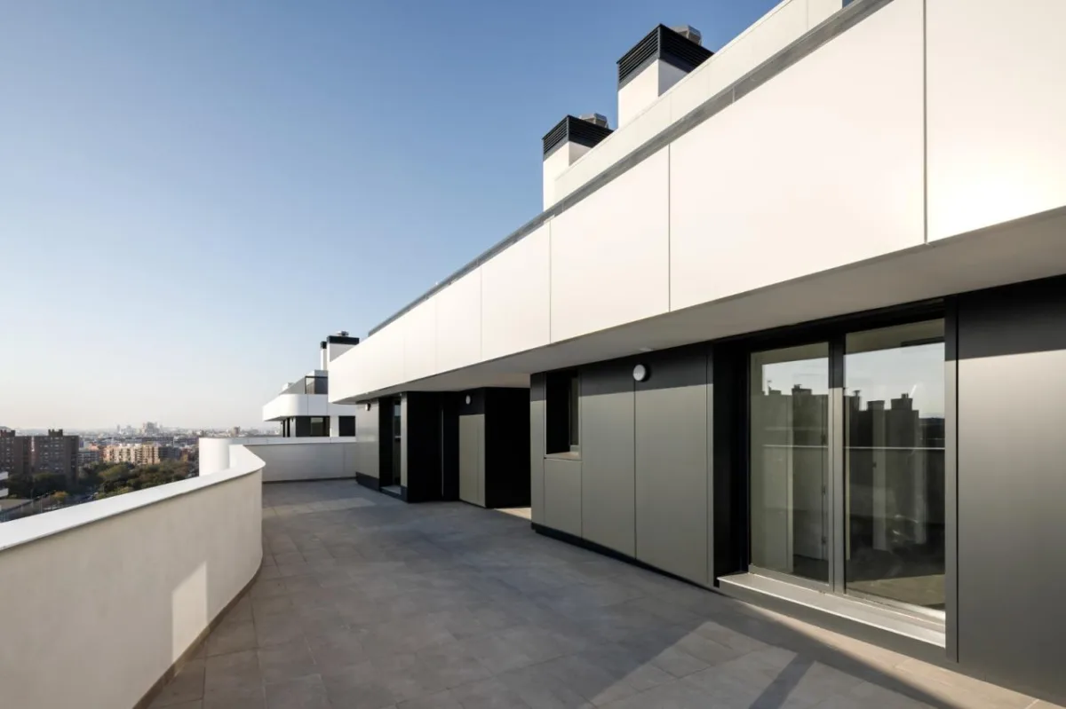 BIM建筑|萨勒之家住宅大楼 / NAC Arquitectos