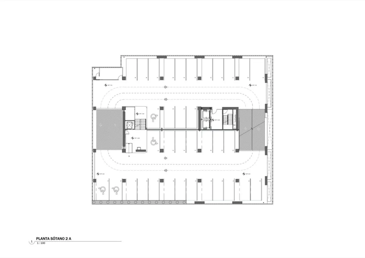 BIM建筑|AEME商业大楼 / Paz Arquitectura