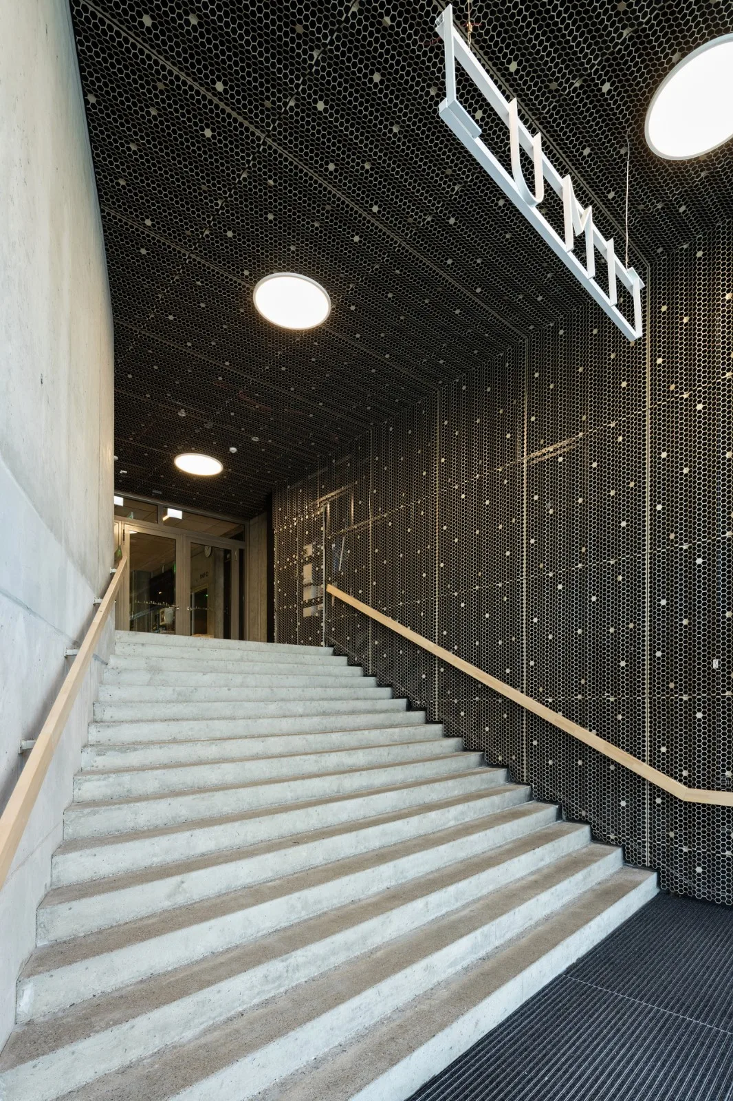 BIM建筑|Lumit 艺术高中 / Lukkairoinen 建筑事务所