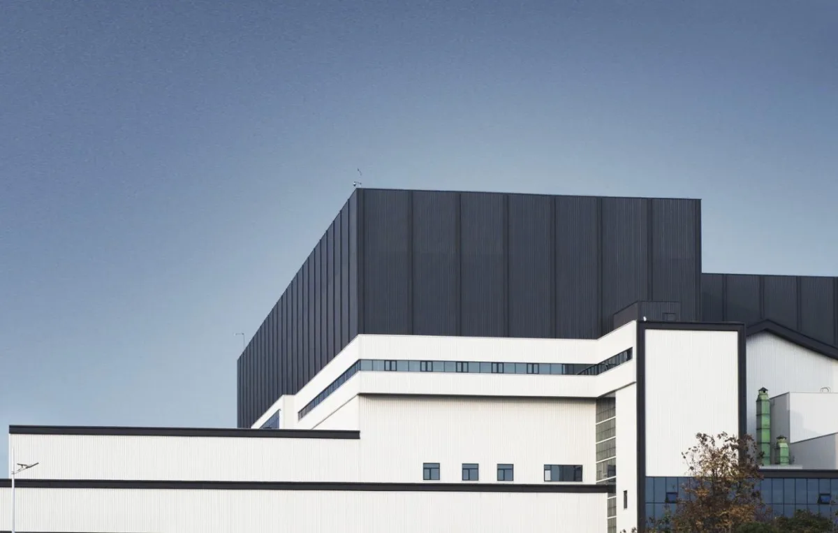 BIM建筑|锡东生活垃圾焚烧发电厂外立面改造 / 广州华科工程技术有限公司