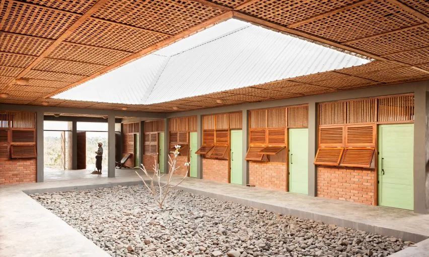 BIM建筑|A+R 工作室设计传统建筑风格的缅甸医院