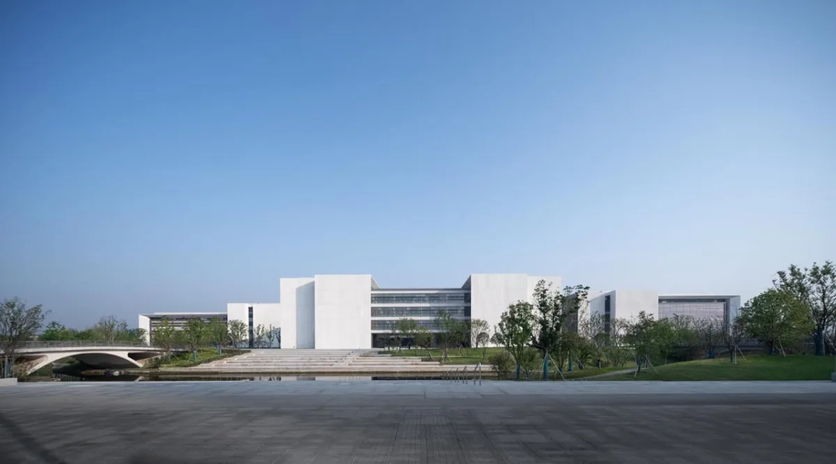 BIM建筑|西湖大学（云谷校区）一期 / UAD浙大设计+HENN海茵建筑