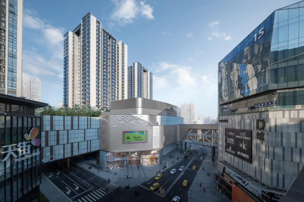 BIM建筑|十年筑造，一座天街一座城：重庆龙湖时代天街E馆 / 成执设计