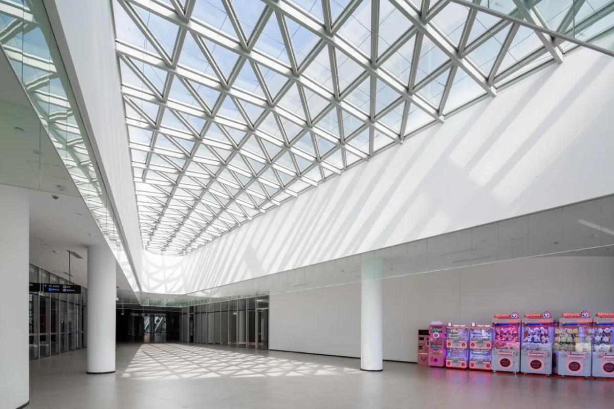 BIM建筑|体育运动催化城市生活：桐乡市全民健身中心暨李宁体育园 / PTD柏涛设计