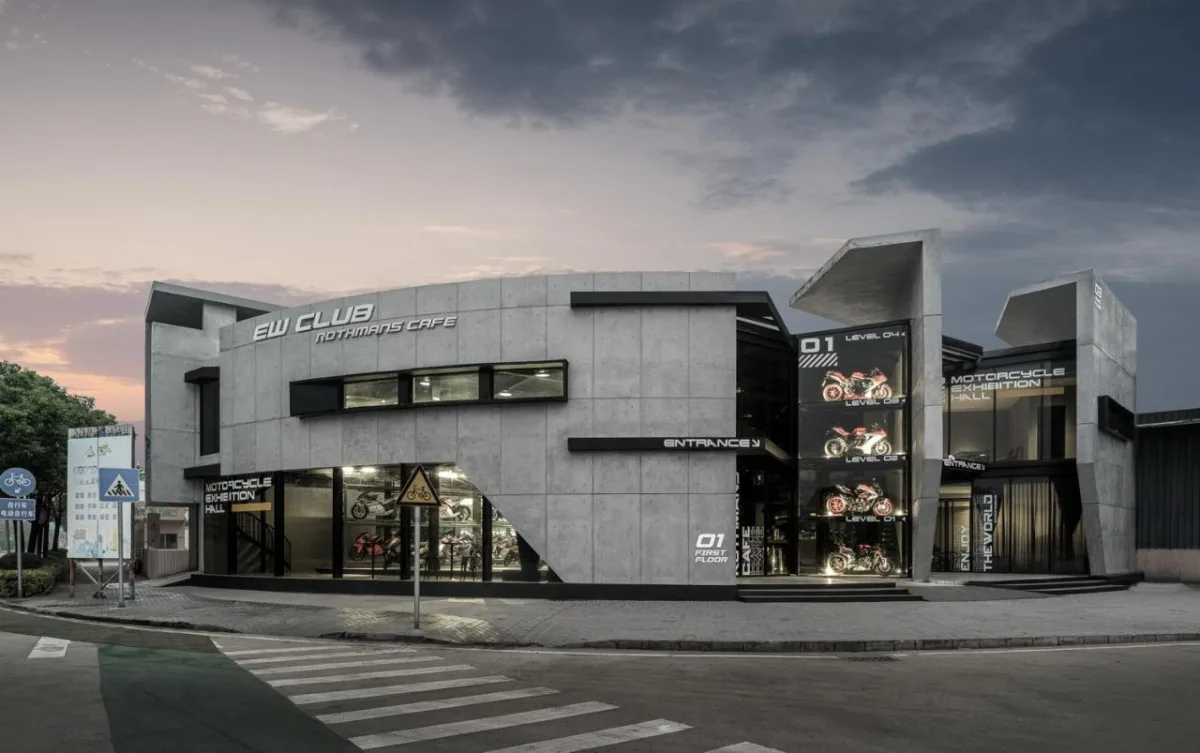 BIM建筑|机器与隐喻的诗学：顺德EW机车展厅 / SN-A超然建筑