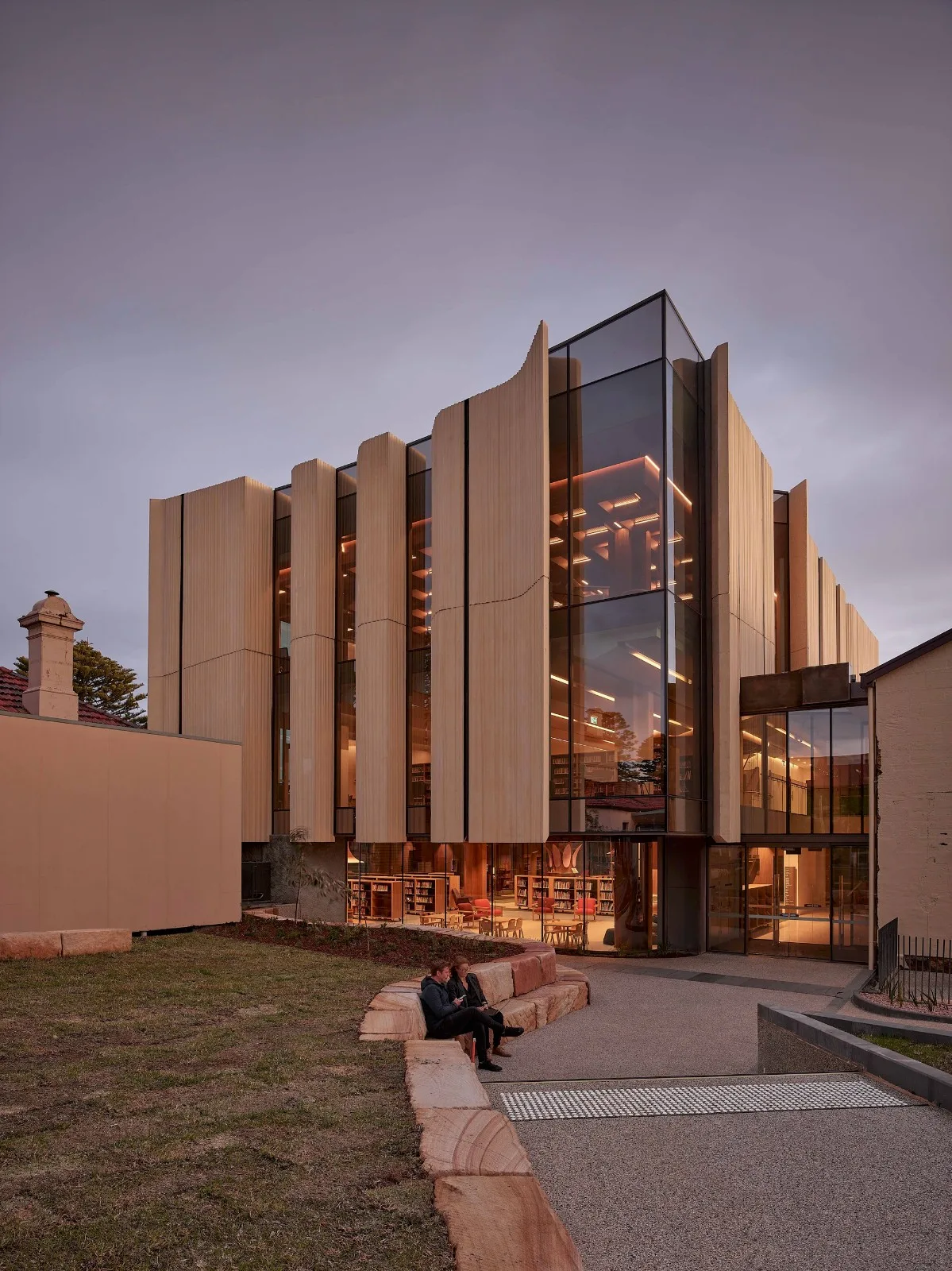 BIM建筑|瓦南布尔图书馆与学习中心 / Kosloff Architecture