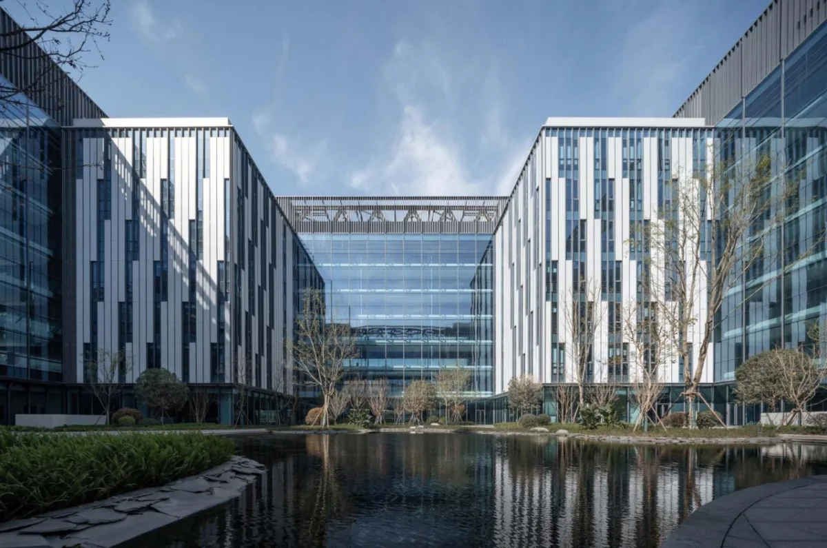 BIM建筑|海康威视成都科技园 / 华东建筑设计研究院