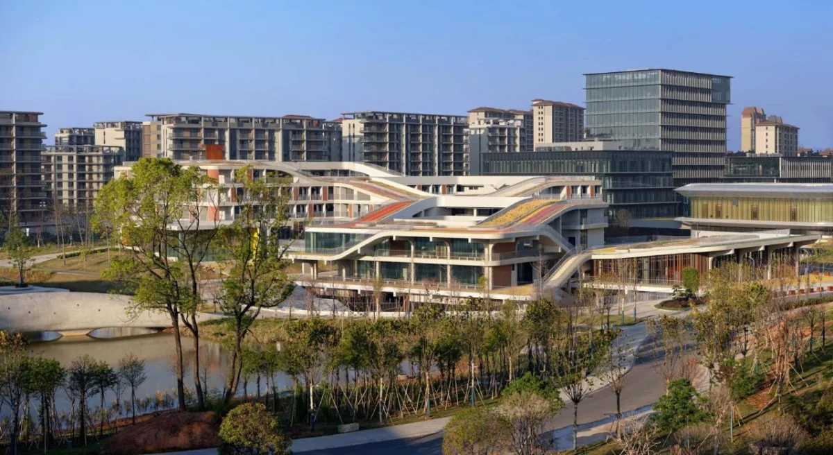 BIM建筑|电子科大长三角研究院（衢州）· 生活中心 / 同济院四时方院创新设计中心