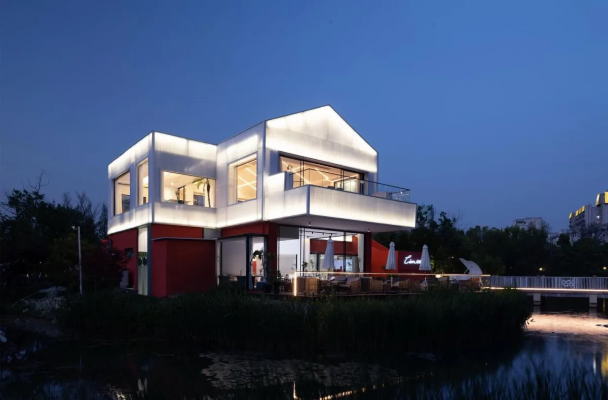 BIM建筑|古运河边的咖啡厅 / 有点建筑