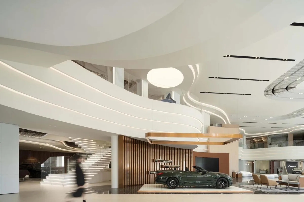 BIM建筑|BMW宝马前海客户体验中心 / 朱海博建筑设计事务所