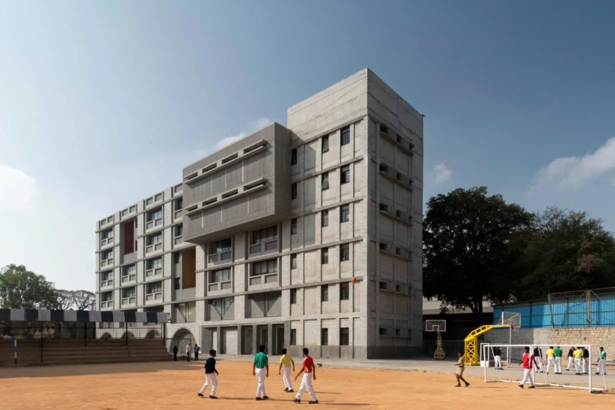BIM建筑|班加罗尔圣约瑟夫法学院 / BetweenSpaces