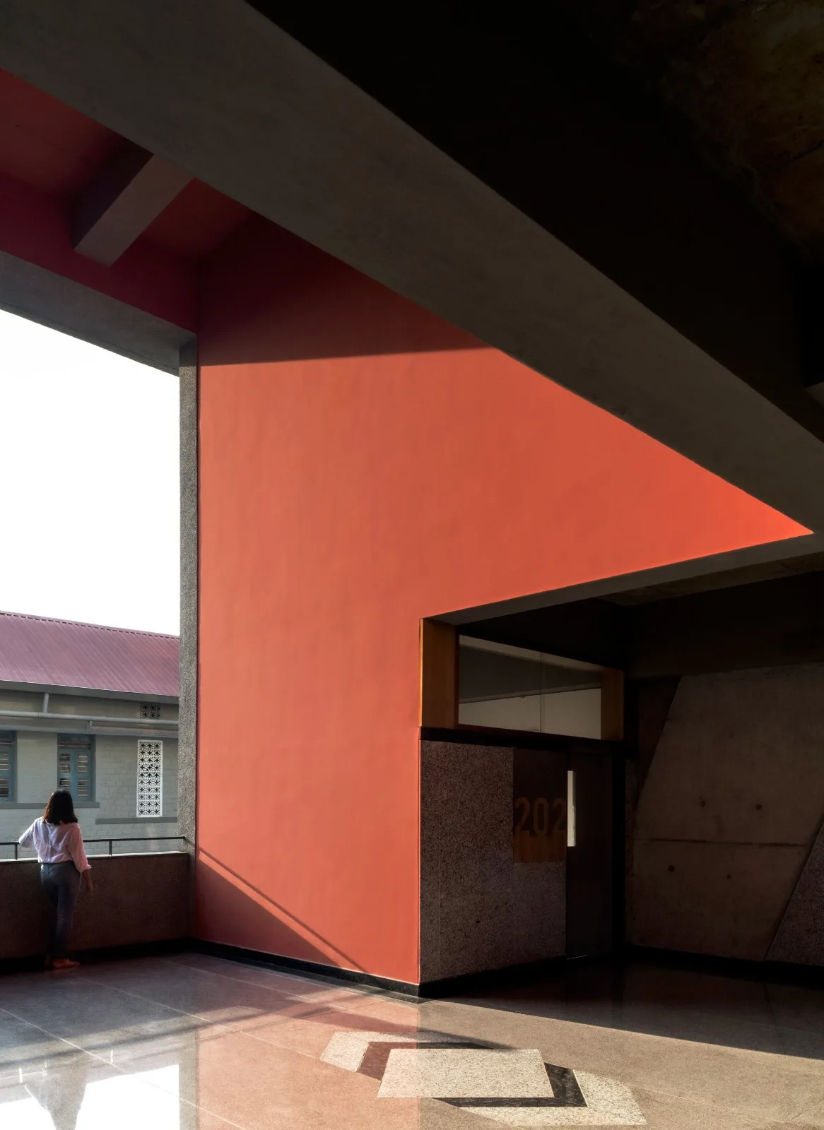 BIM建筑|班加罗尔圣约瑟夫法学院 / BetweenSpaces