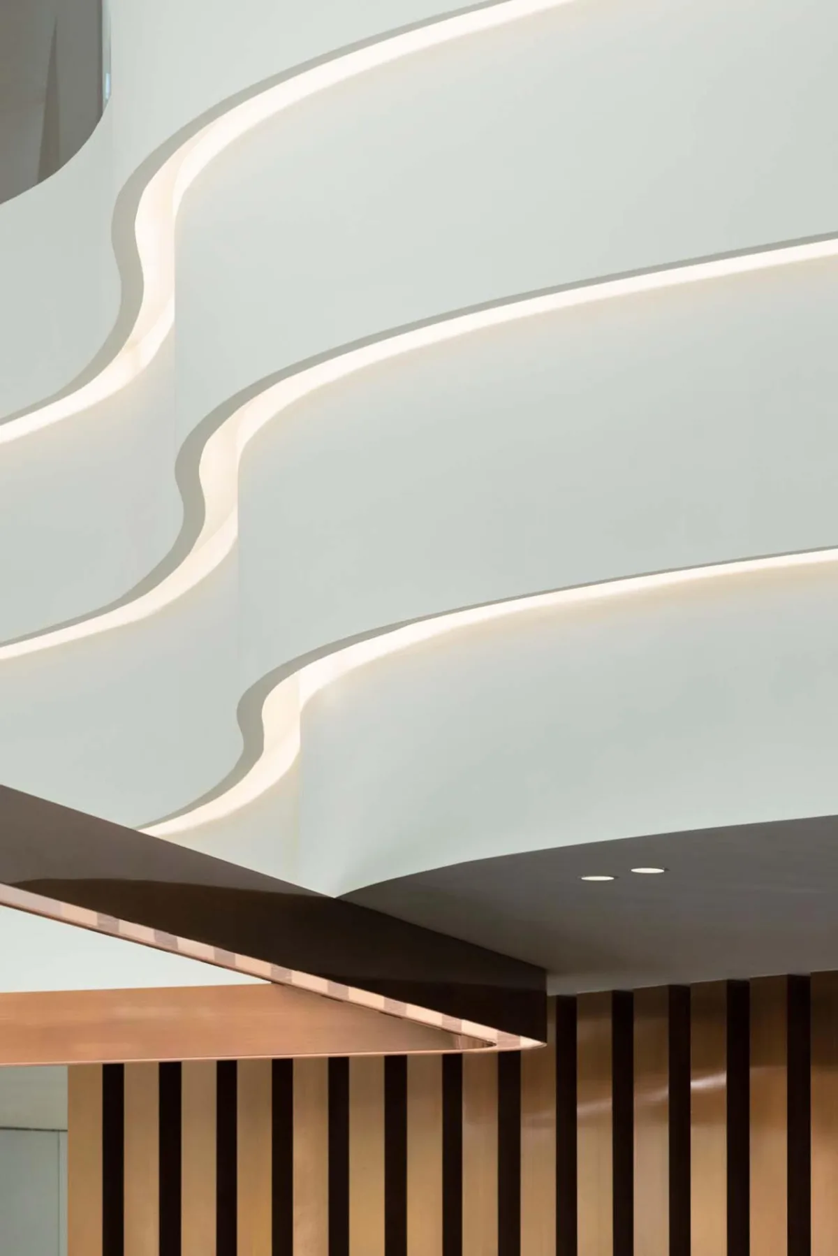 BIM建筑|BMW宝马前海客户体验中心 / 朱海博建筑设计事务所