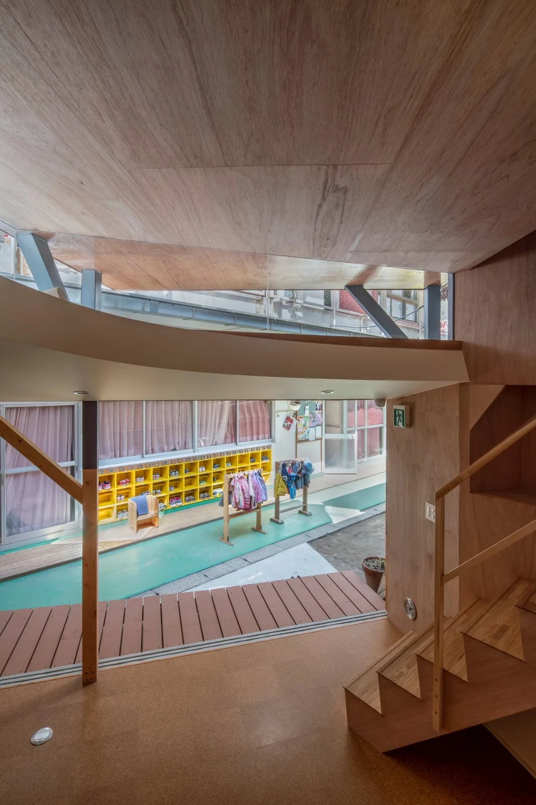 BIM建筑|消解死胡同，山里保育园改扩建 / 吉村真基建筑计画事务所 | MYAO