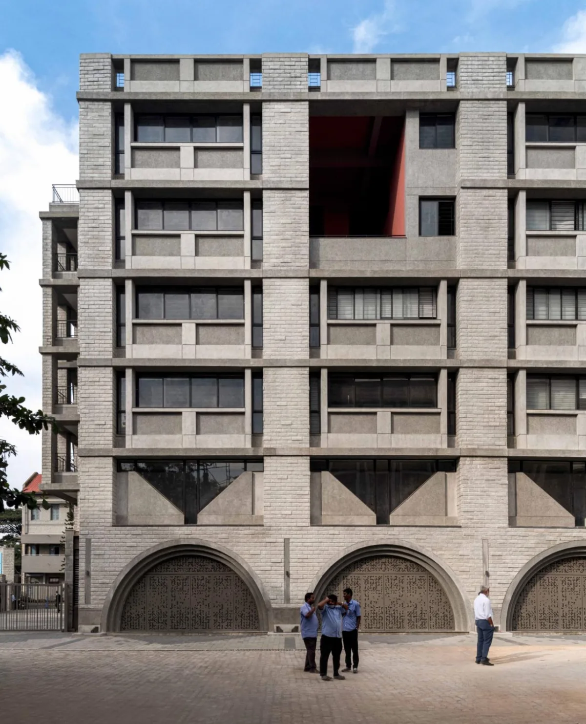 BIM建筑|班加罗尔圣约瑟夫法学院 / BetweenSpaces