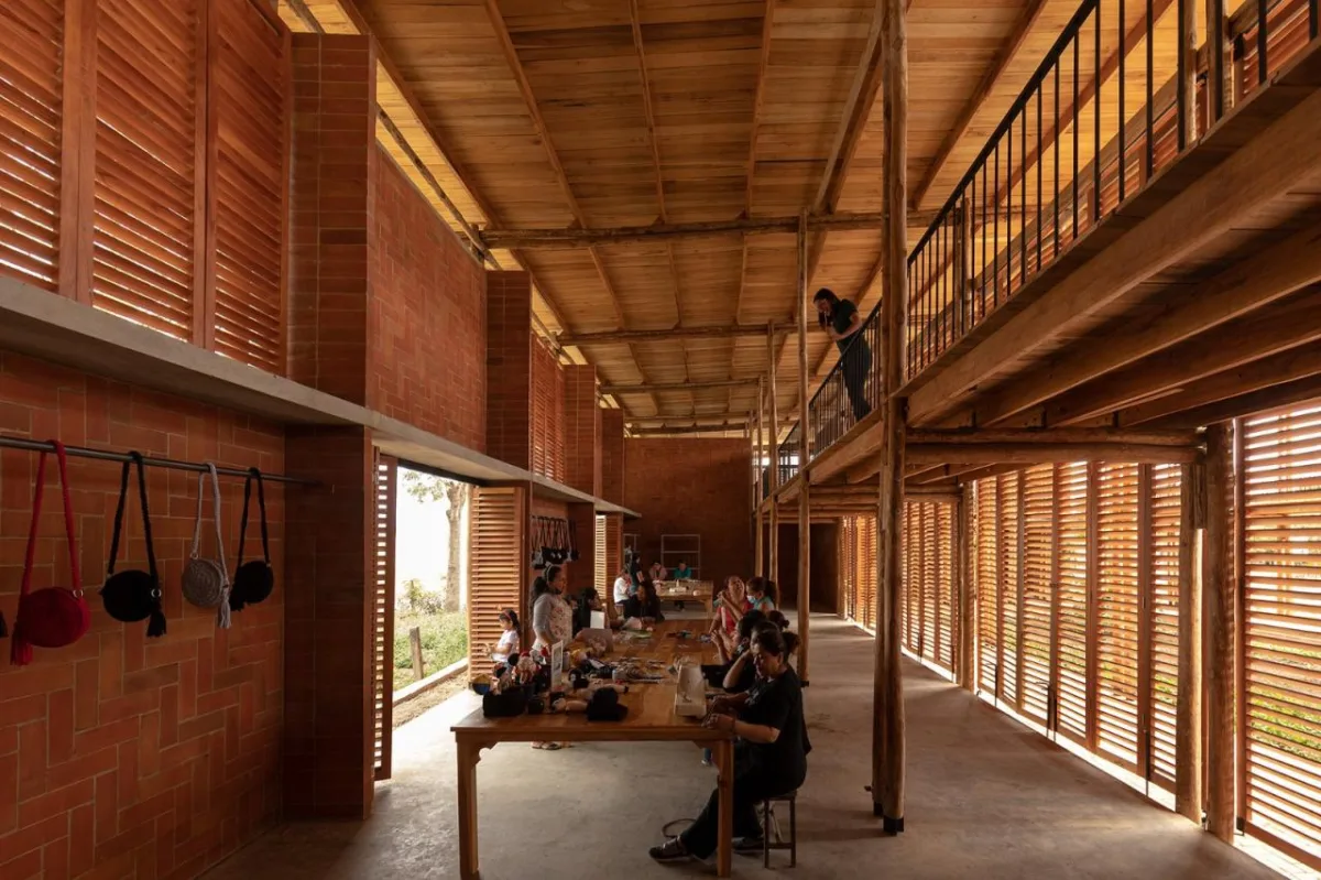 BIM建筑|织工社区生产力发展中心 / Natura Futura Arquitectura + Juan Carlos Bamba