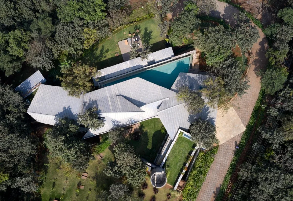 BIM建筑|侧廊之屋 / Malik Architecture